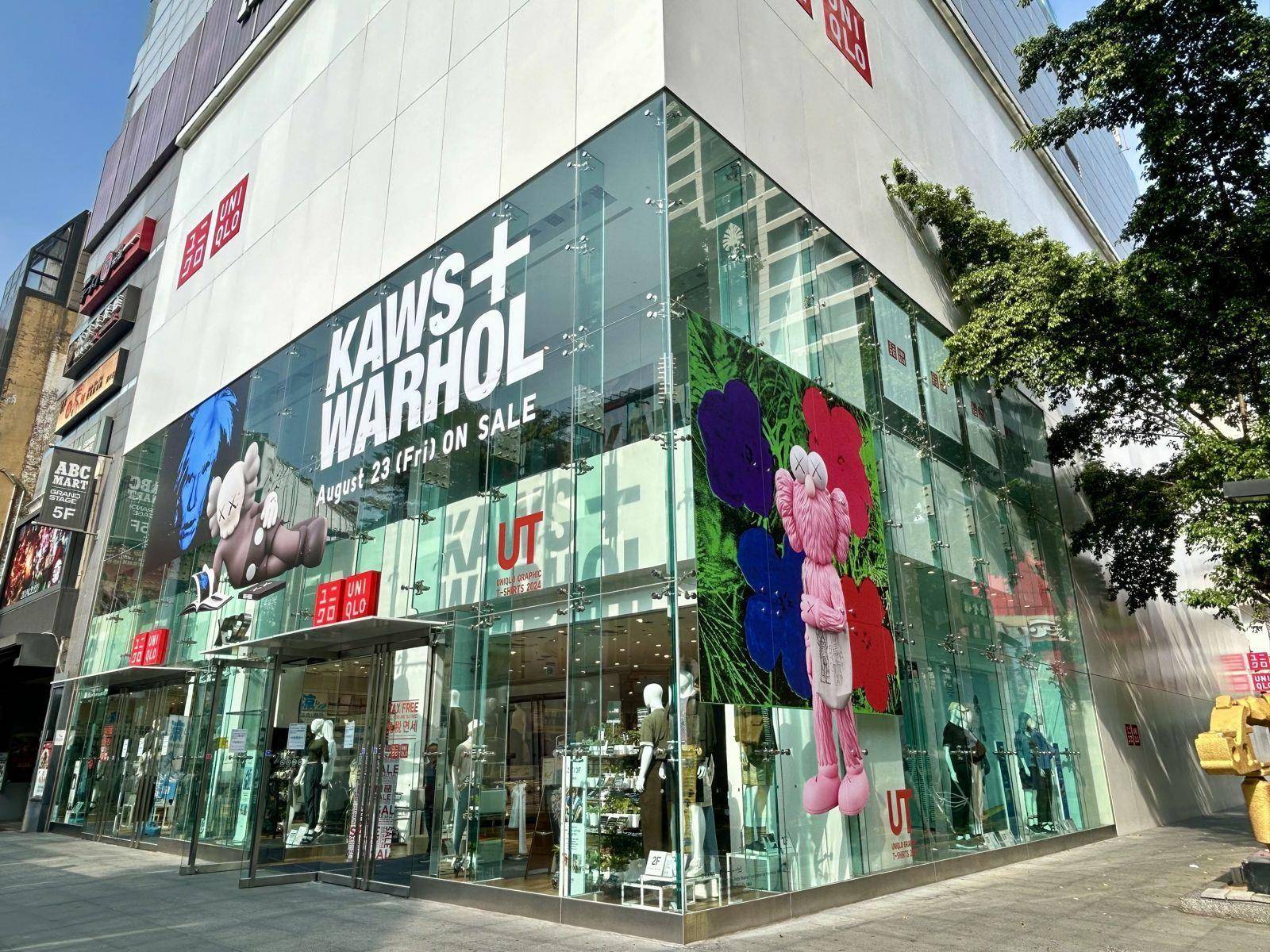 UNIQLO联名KAWS＋安迪沃荷令人期待　大型户外装饰限定店铺展出必打卡 最新资讯 图2张