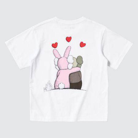 UNIQLO联名KAWS＋安迪沃荷令人期待　大型户外装饰限定店铺展出必打卡 最新资讯 图6张
