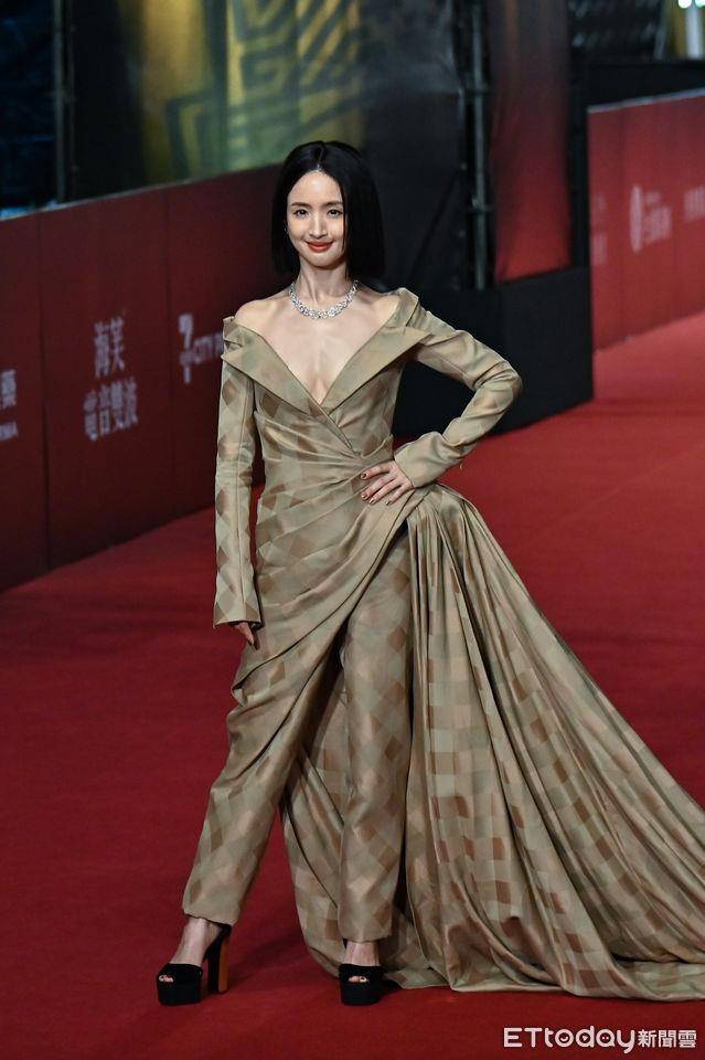 金钟时尚／个人意见评红毯：林依晨穿廉价被单、许玮甯礼服像“受孕图” 名人名流 图1张
