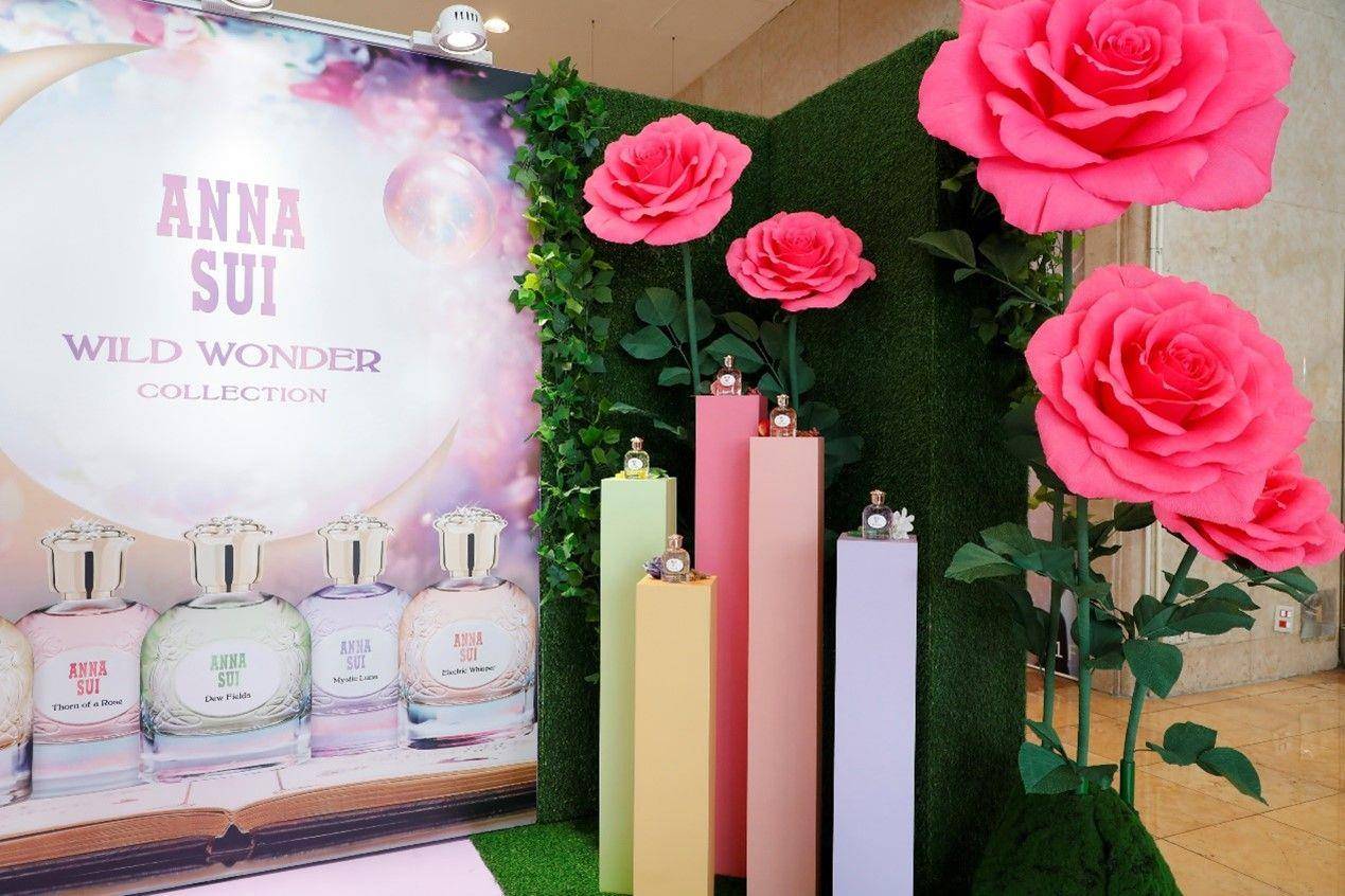 ANNA SUI香水25周年“奇境梦游香氛快闪店”巡回登场！5款香氛体验探索梦幻香氛全新篇章 最新资讯 图2张