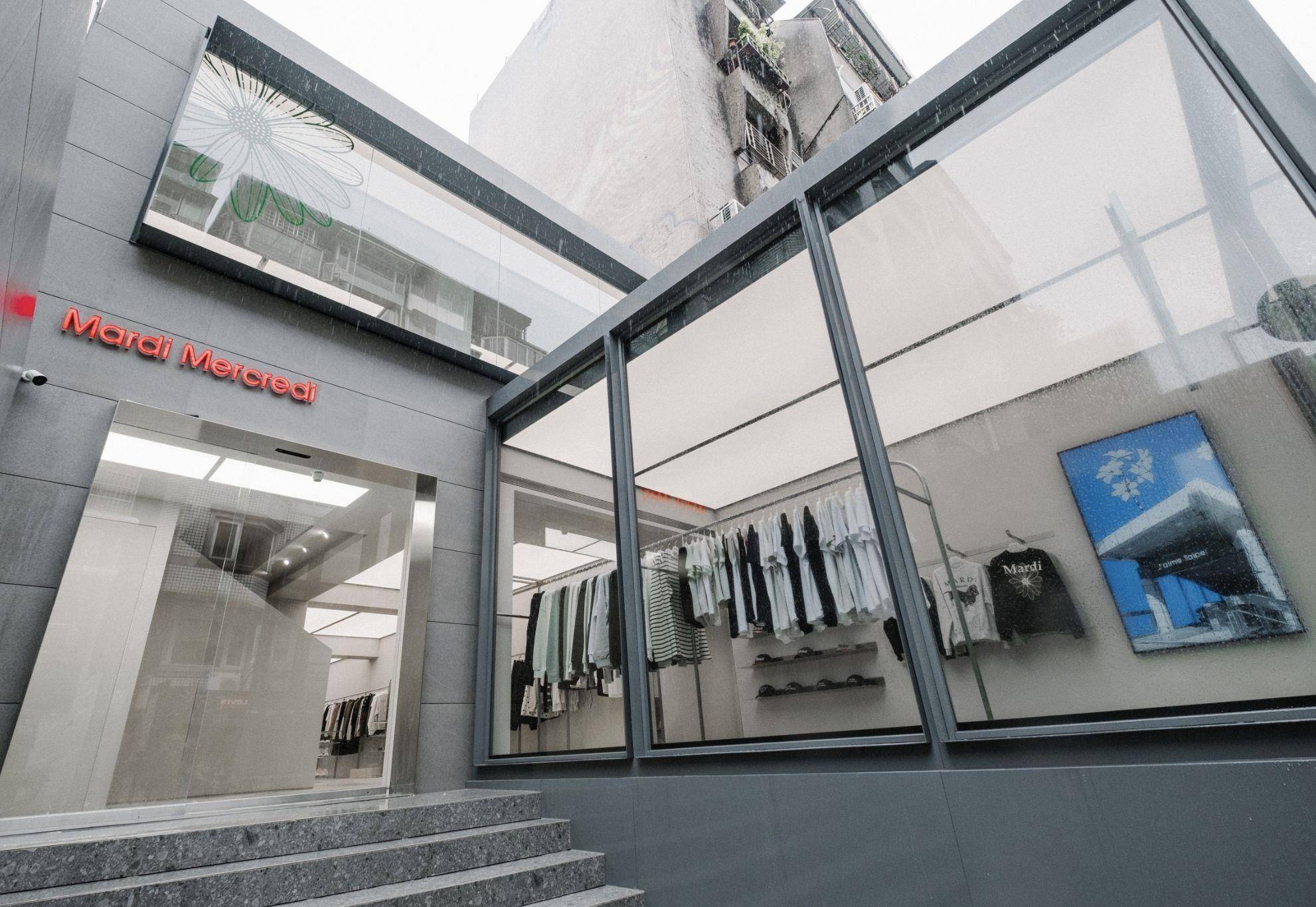 Maison Kitsuné绝美新店在东区！小狐狸包超有质感、秋季山系更潮了 时尚穿搭 图8张