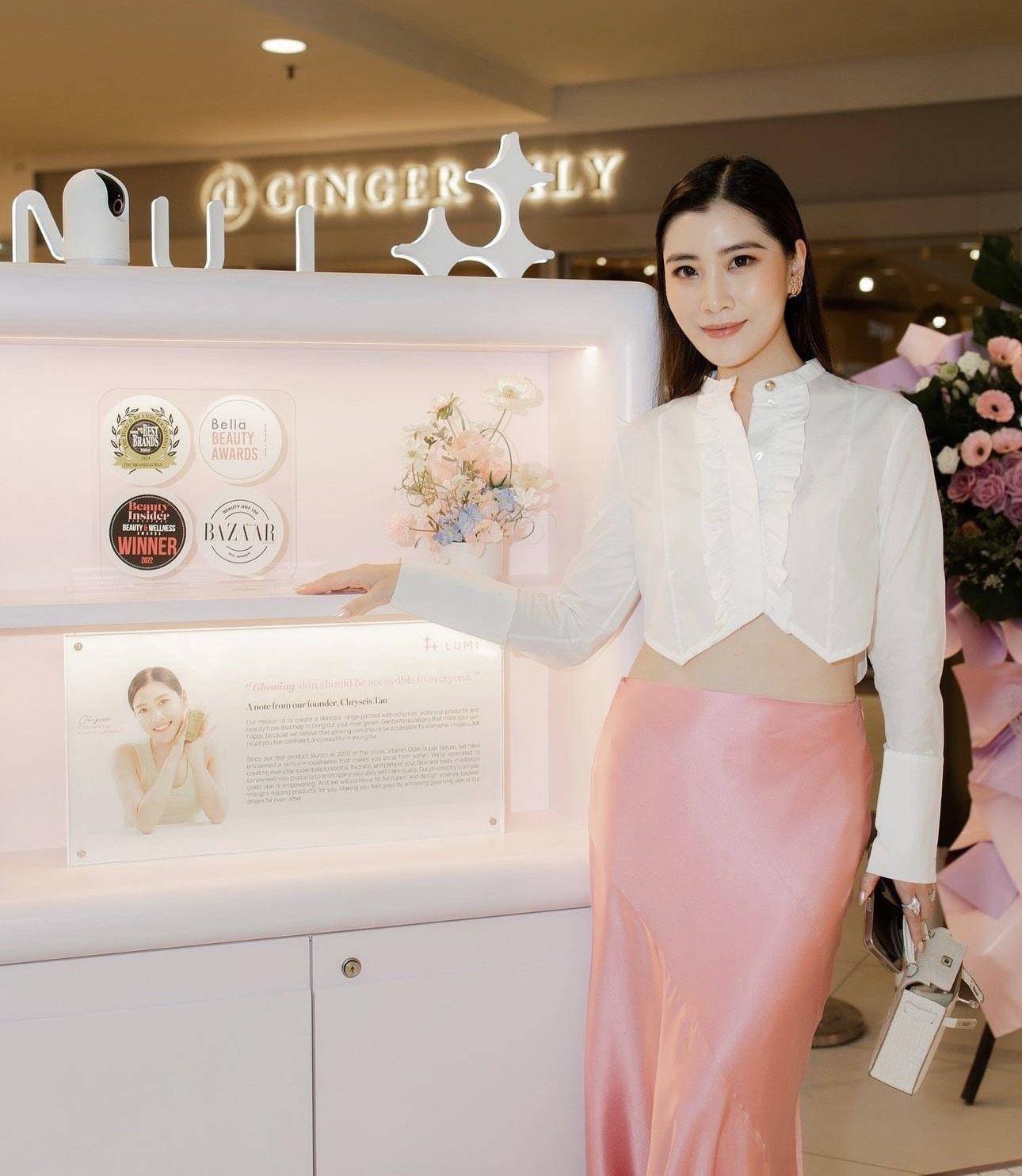 “马来西亚最美千金”庆生豪宅曝光　么儿爬逾200万LV硬箱塔祝贺 时尚穿搭 图1张