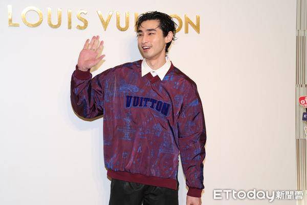 林柏宏包包上挂“LV狗掌”很得意　陈庭妮高喊：为什么你有 名人名流 图16张