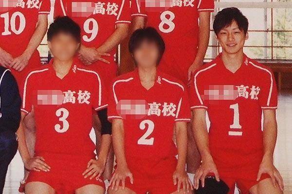 关于坂口健太郎的6件事！当过排球队长、被誉为“最适合UNIQLO的男人” 名人名流 图1张