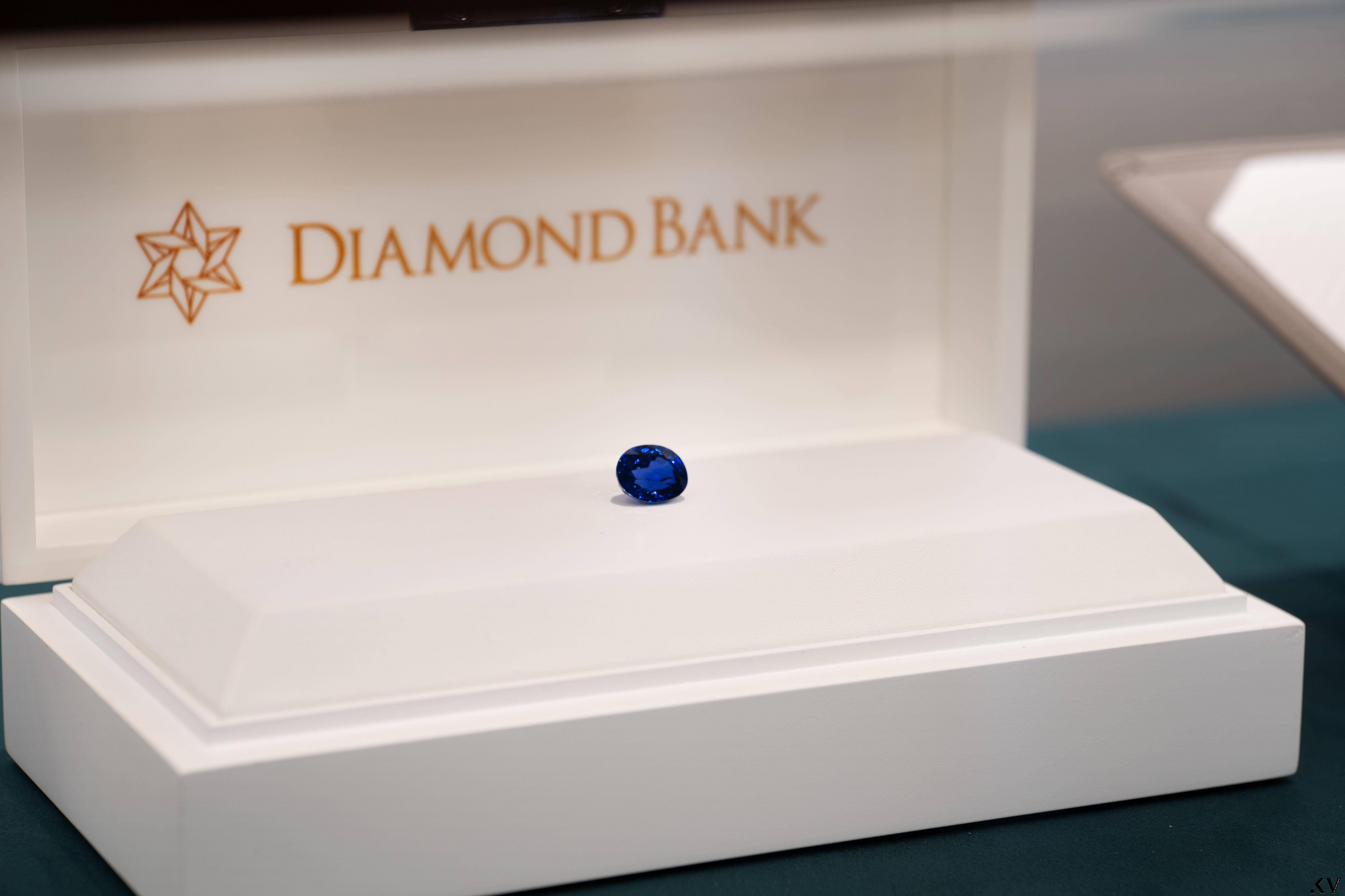 全球最大阿盖尔粉红钻在中国台湾　坐镇DIAMOND BANK 60亿珠宝展 奢侈品牌 图2张