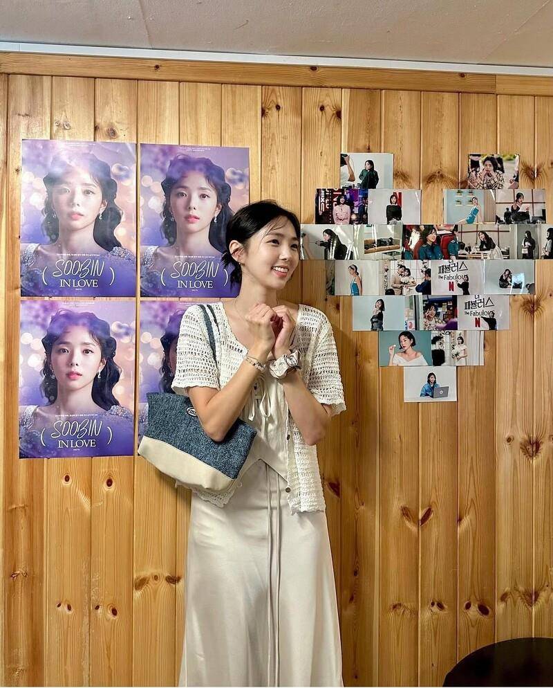 《现在拨打的电话》蔡秀彬私服是女生西装穿搭范本　3款爱包平价好入手 最新资讯 图7张