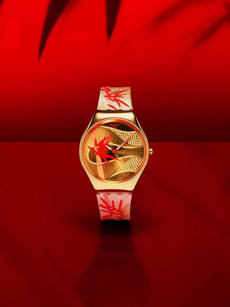 G-SHOCK蛇年表霸气但纤薄好戴　蛇麟纹跃上按钮、表带扣环与面盘 最新资讯 图4张