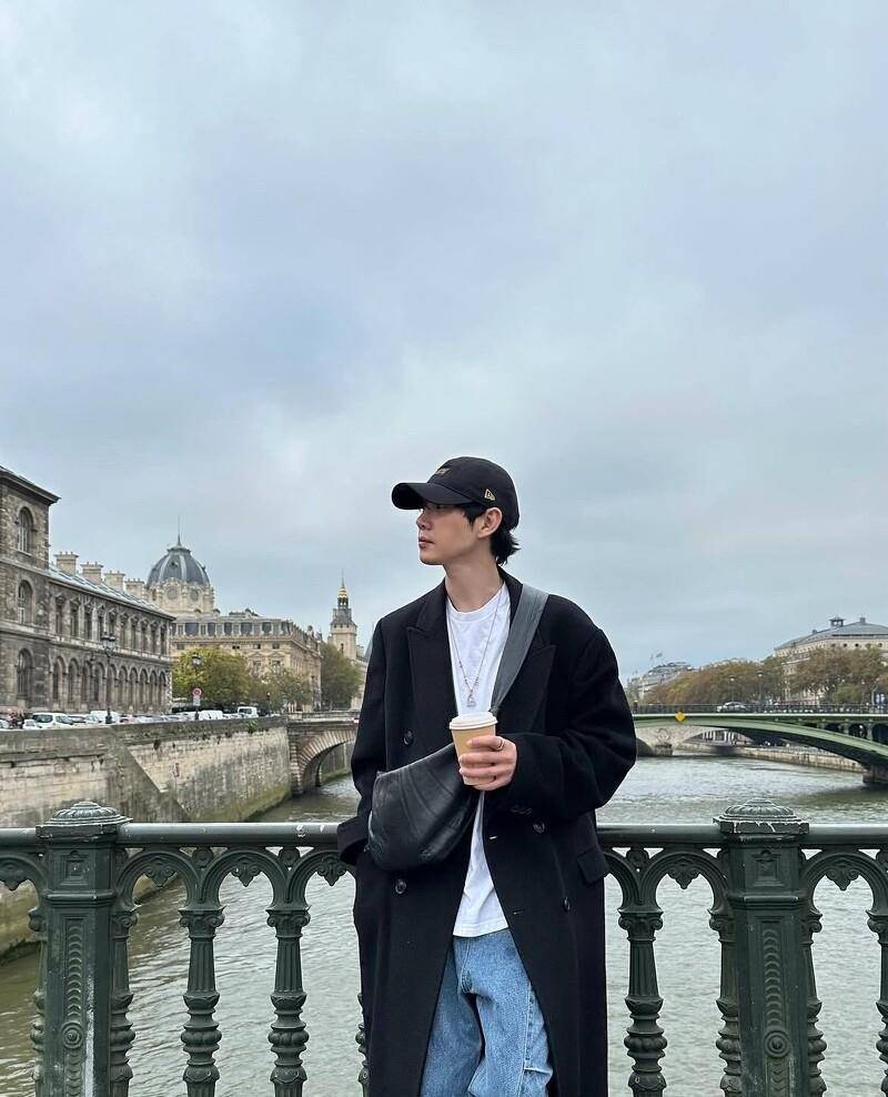 《鱿鱼游戏2》贤珠姐戏外是时尚圈宠儿！盘点朴成焄熟男魅力的精品行头 时尚穿搭 图5张