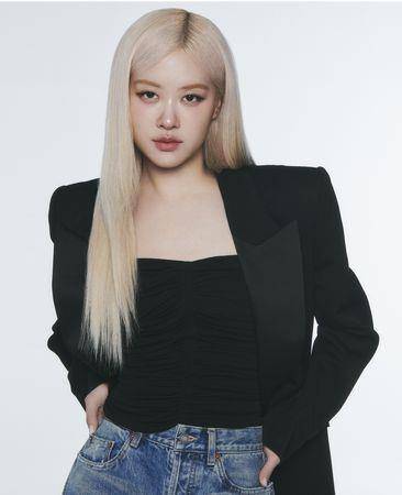 Rosé接下YSL Beauty品牌大使、宋慧乔美唇成为娇兰活招牌 最新资讯 图1张
