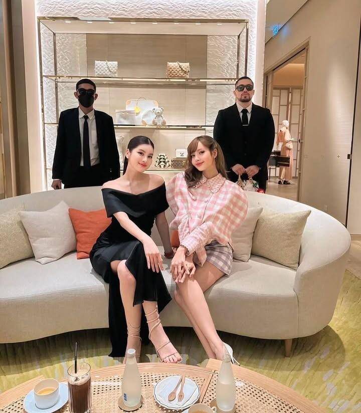 和Lisa一起血拼的泰国名媛是谁？自创流行语“Thank you kateyki”连GD都讲 名人名流 图1张