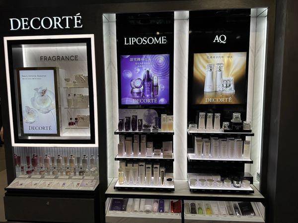 “一站购足”掀话题 ！Maison KOSÉ首家海外店落脚南港LaLaport 最新资讯 图4张
