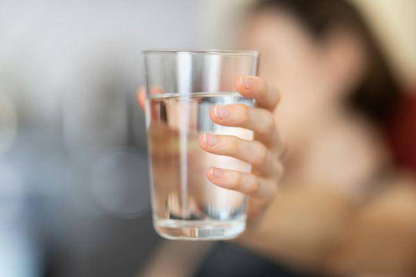 水喝不够恐影响健康！盘点“5个喝水好处 ”　帮助减重很有感 最新资讯 图1张