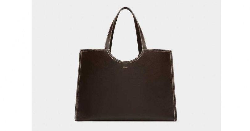 通勤族最爱5款精品大包盘点！Tod's书页包、Gucci Softbit打造松弛感必收 时尚穿搭 图8张