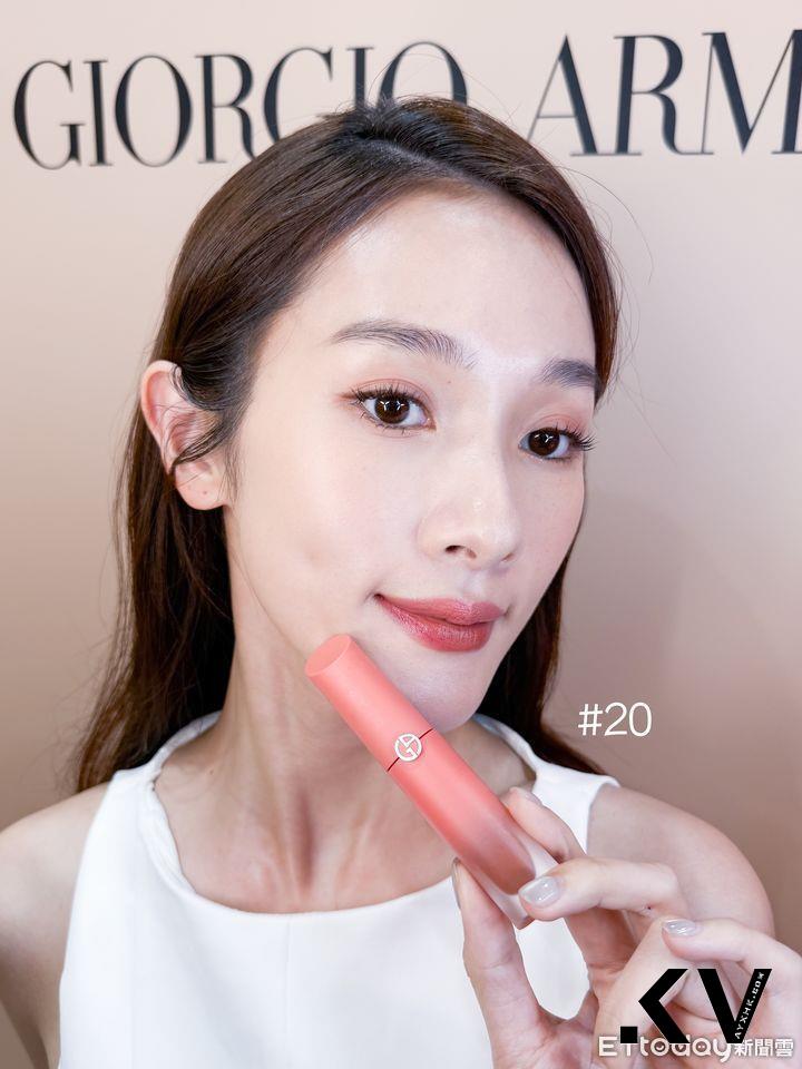 3周就完售！威尼斯晨曦的粉红裸管唇釉必抢　一抹棕调谁擦谁显白 最新资讯 图5张