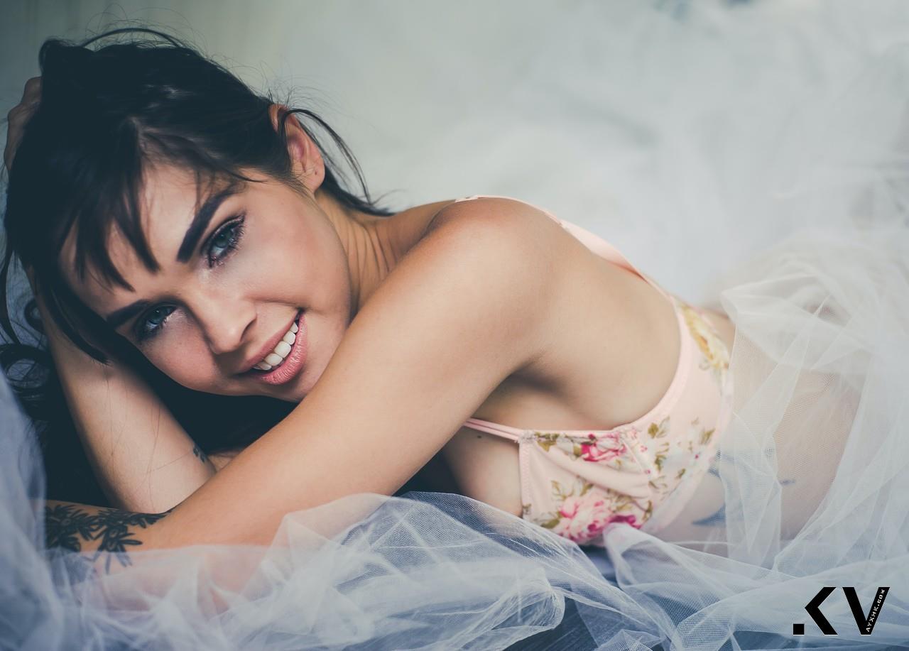 ▲内衣,穿搭,胸部,副乳,胸型。（图／pexels）