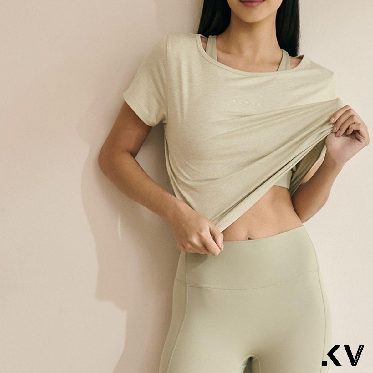 Verve x Katie“极简瑜伽服”橄榄绿最美配色！lululemon高尔夫新装登场 时尚穿搭 图1张