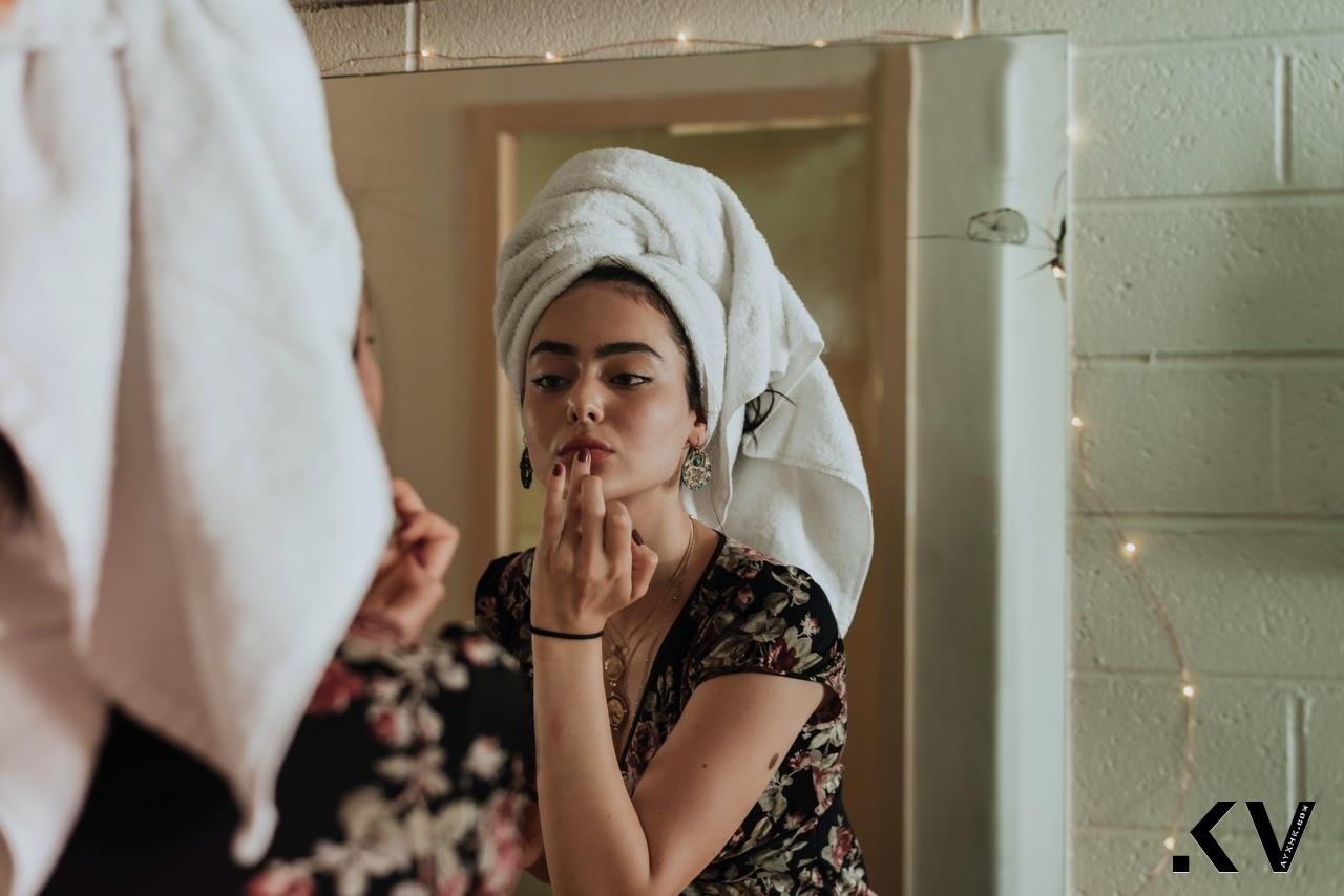 ▲彩妆,GIORGIO ARMANI,RMK,THREE,ILIA,NARS,兰蔻,SUQQU,BOBBI BROWN,肌肤之钥。（图／unsplash、公关）