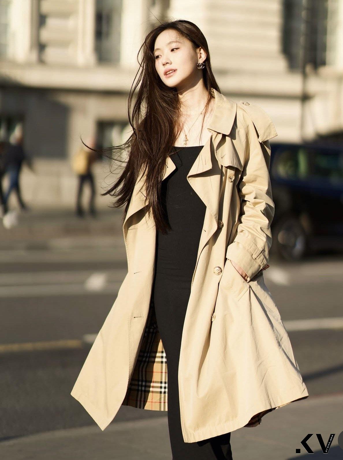 小Ｓ二女儿Lily名牌风衣加身　17岁拥卡地亚经典珠宝 时尚穿搭 图4张