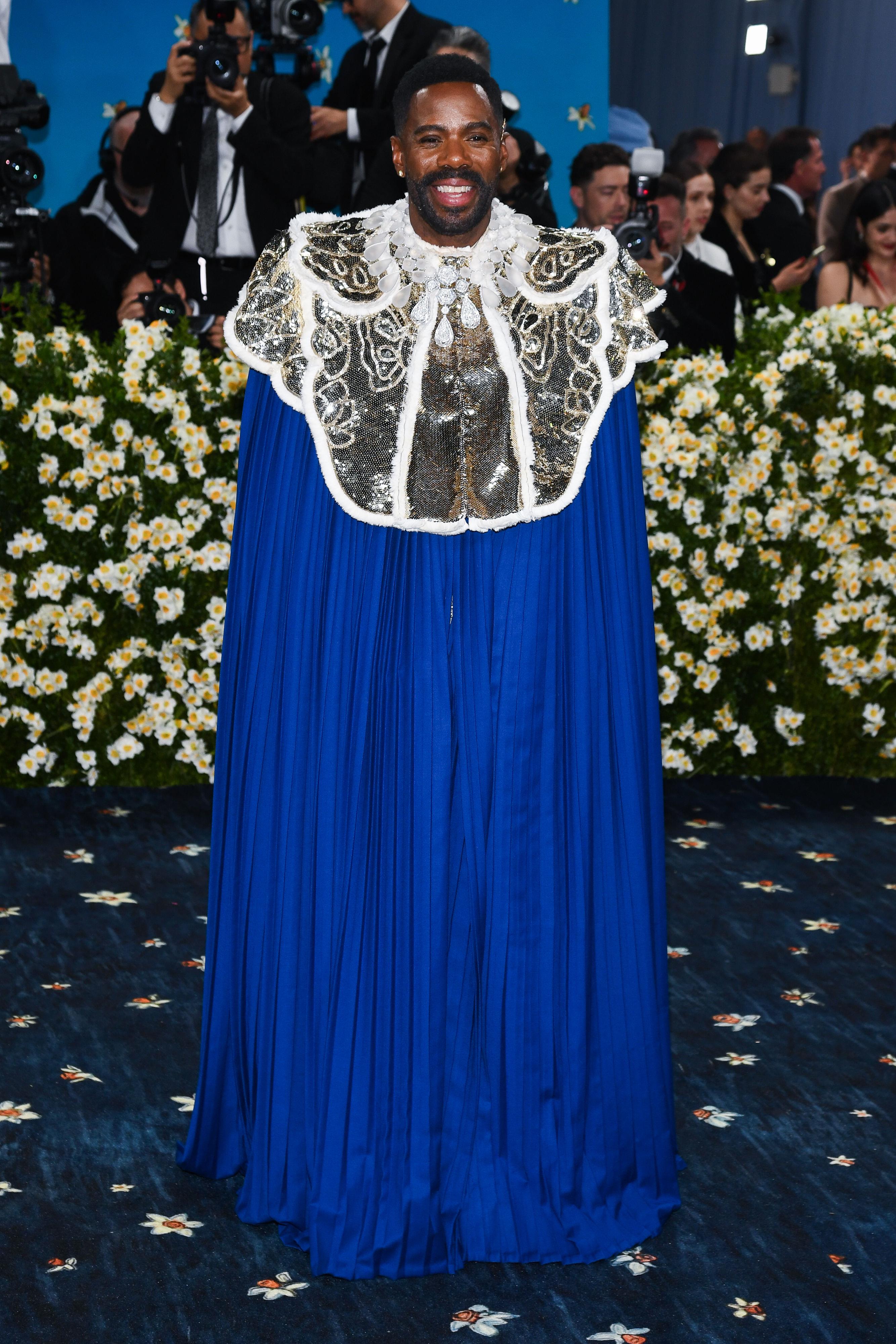 Met Gala／菲董LV外套镶10万颗珍珠　联合主席男星斗篷下有玄机 时尚穿搭 图4张
