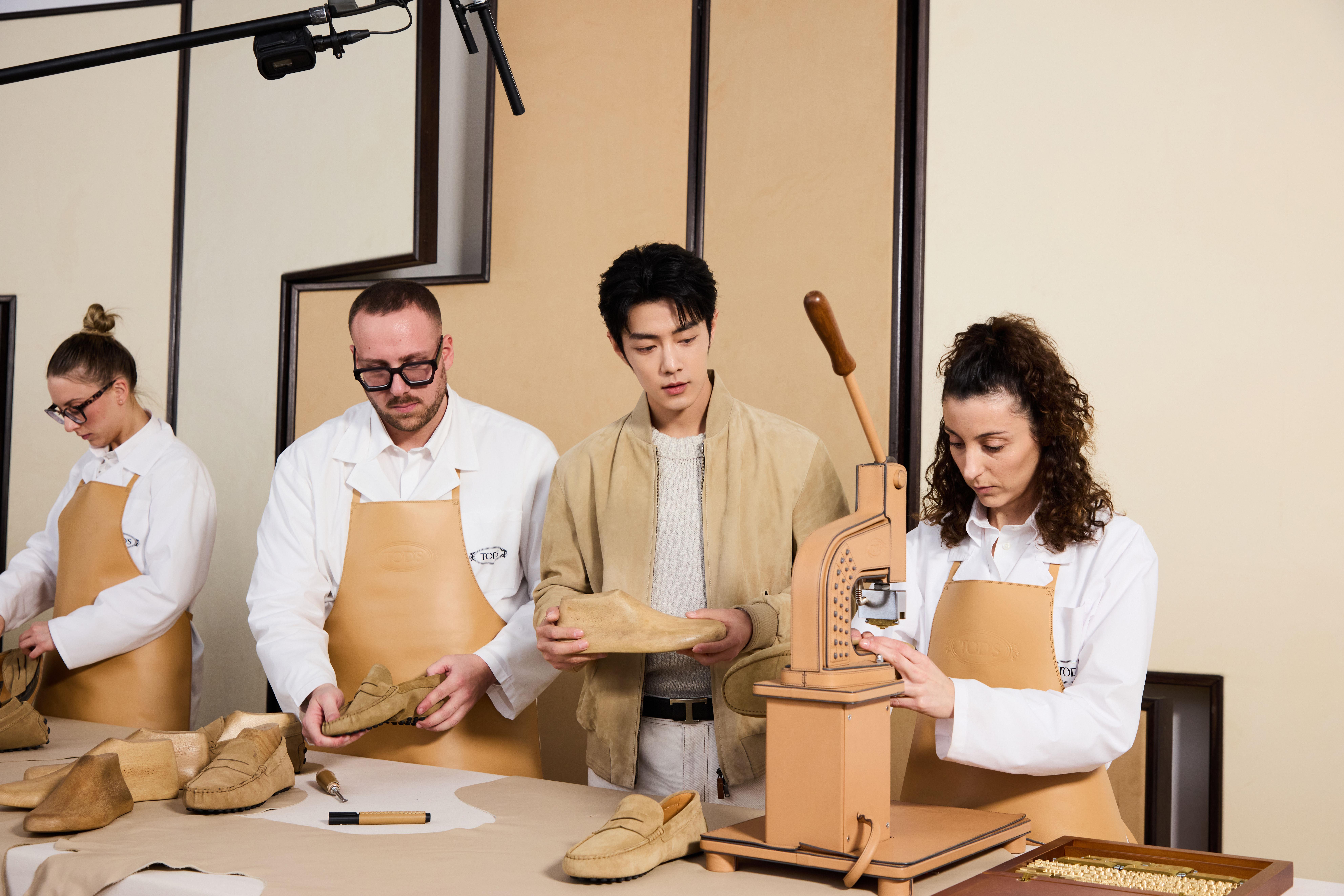 肖战超萌工作花絮帅照！露灿笑体验“豆豆鞋制作”　TOD’S同款单品曝光　 时尚穿搭 图3张