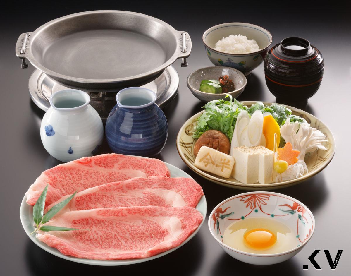 “一生必尝的寿喜烧”日本百年名店登台　人形町今半美味重现大仓久和 时尚穿搭 图1张