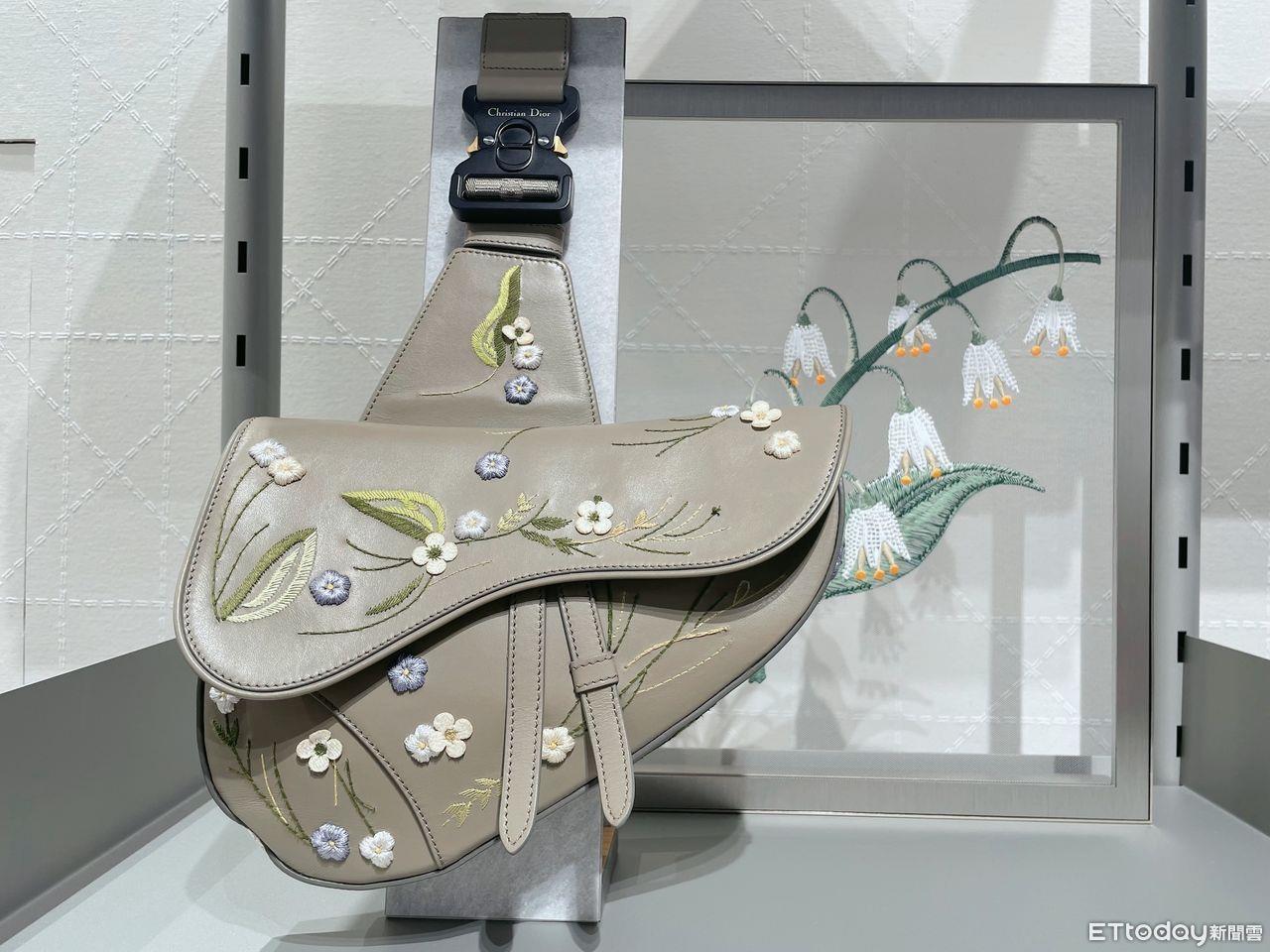 DIOR球鞋颜色、包包材质自己决定！订製沙龙期间限定登场 时尚穿搭 图9张