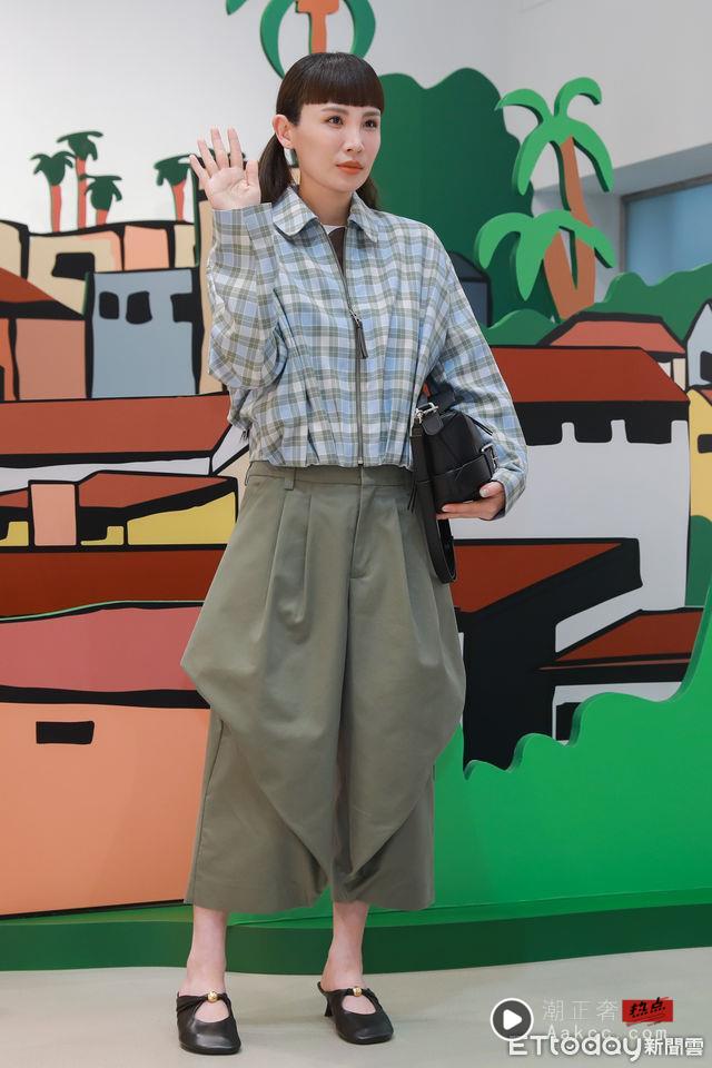 林嘉欣现身LOEWE展“一下飞机就吃牛肉面”　魏如萱喊话金曲战袍要巨美 名人名流 图3张