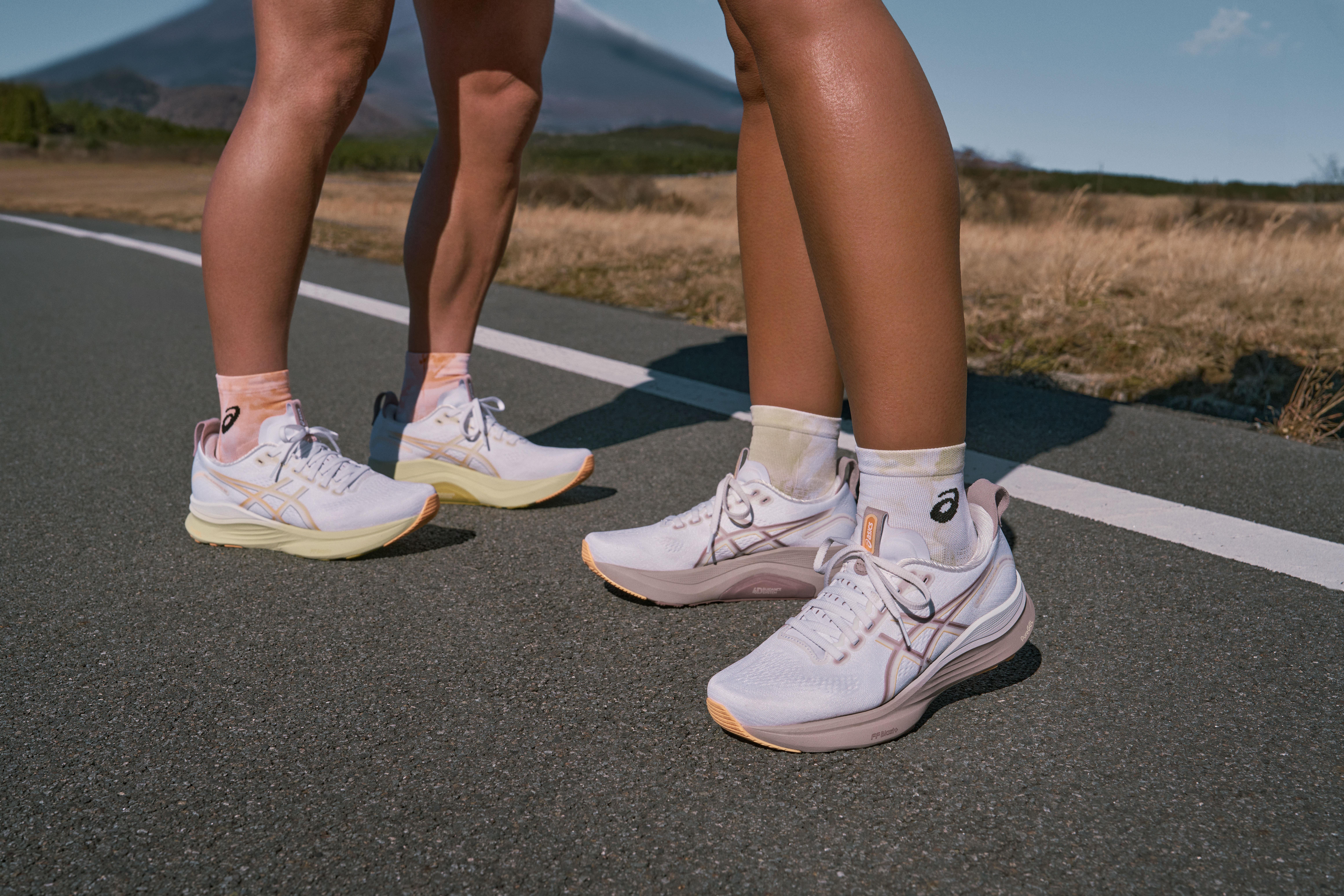 3双话题跑鞋新品！SAUCONY TRIUMPH 23舒适缓震、陈庭妮同款ASICS进化 最新资讯 图6张